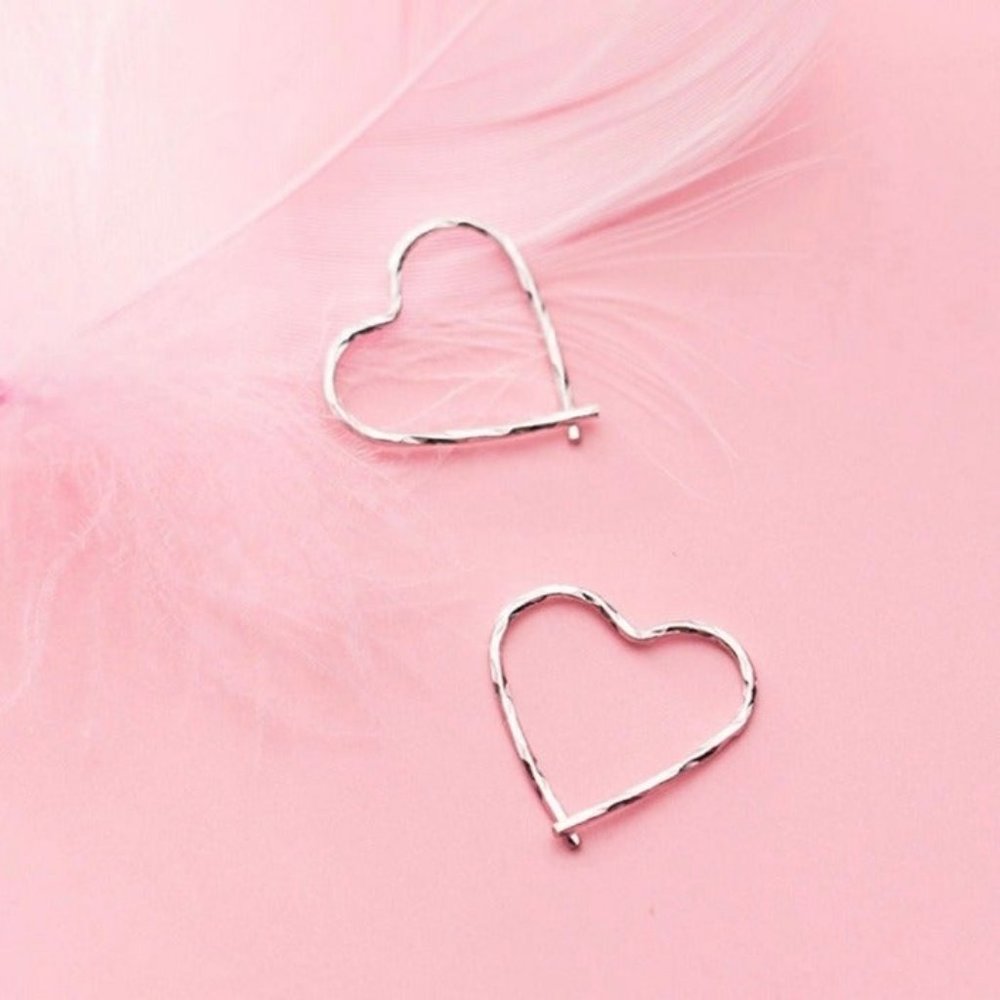 Solid silver Heart hoop earrings- SH008